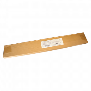 Фронтальная заглушка пространства под полом шкафа LANMASTER DCS, установленного на ножки