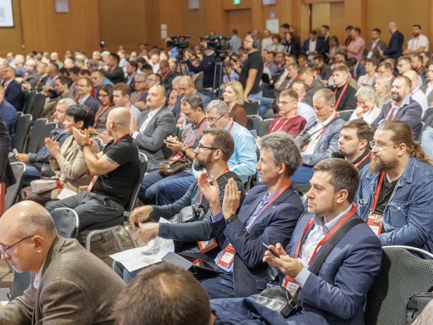 Форум ЦОД-2023 — стенд LANMASTER (2)